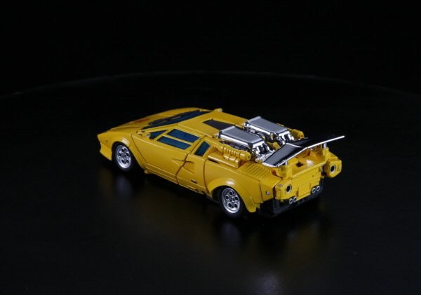 Masterpiece Sunstreaker MP 39 Stock Photos And Turnaround Images 24 (24 of 33)